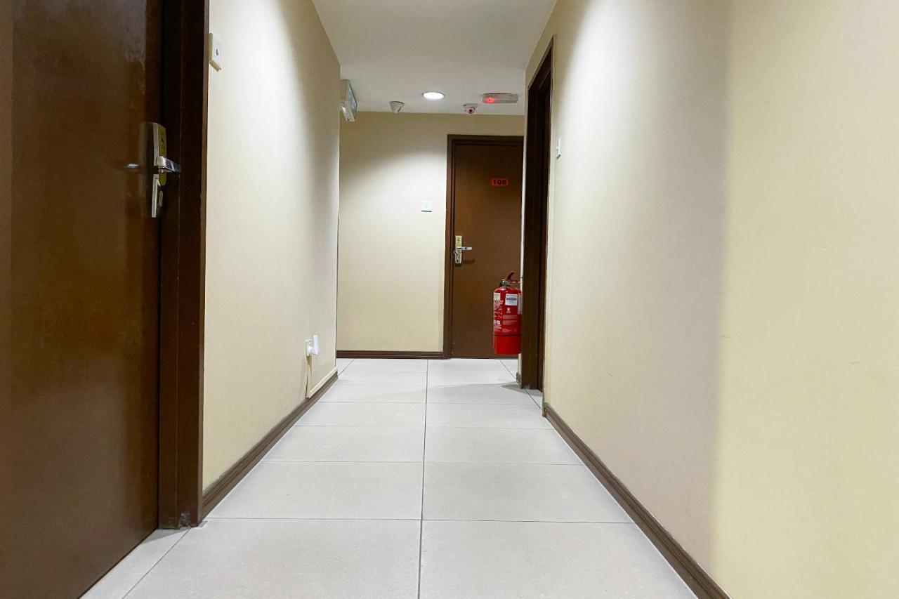 קוטה קינבלו Oyo 90108 Hotel Kaya מראה חיצוני תמונה